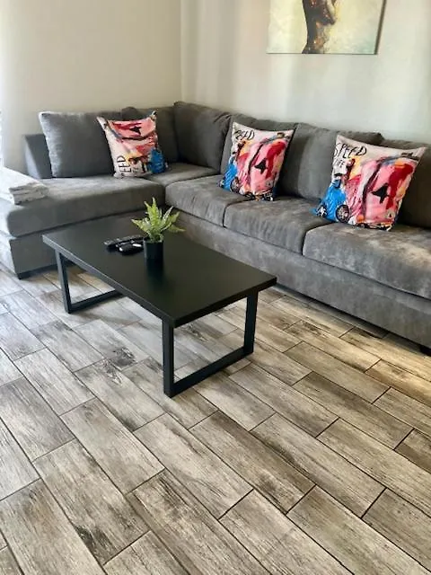 Vibrant 1Br Condo Wpatio, Pool, & Parking Scottsdale